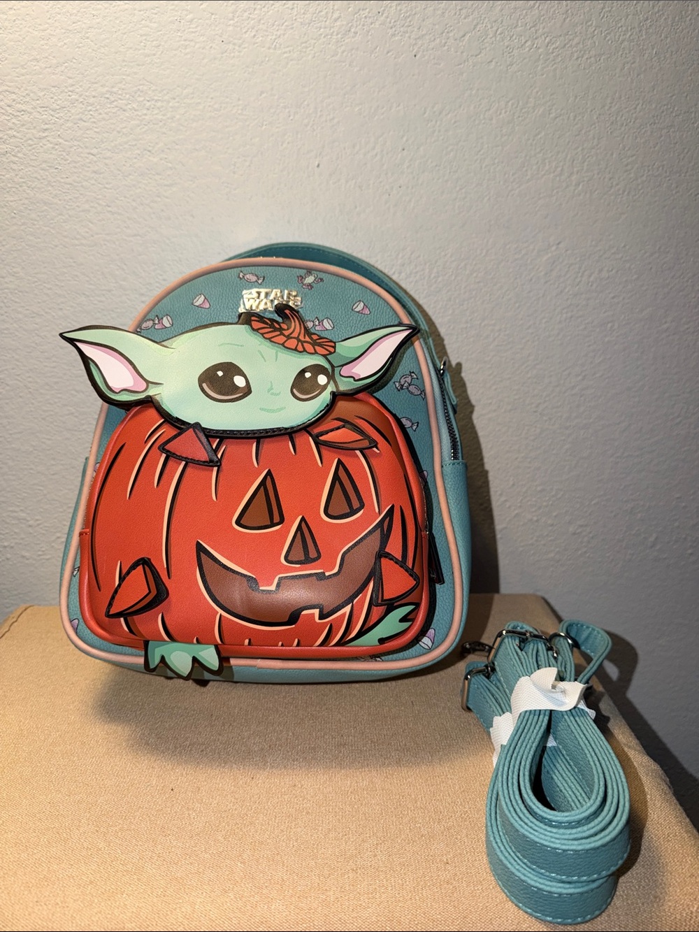 NWOT Star Wars The Mandalorian The Child in Jack-O'Lantern Mini Backpack